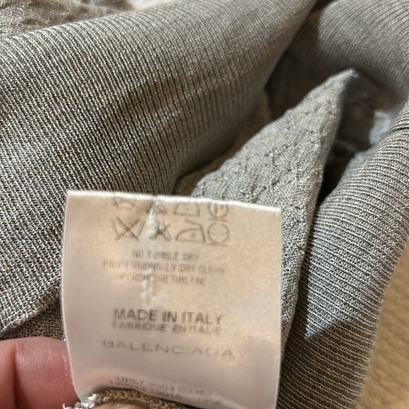 Balenciaga Sleeveless Textured Top. Size 38 - Picture 10 of 14